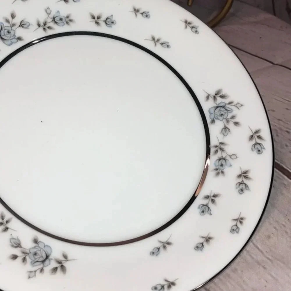 vintage NORLEANS fine china dinnerware made in Japan LORIENT